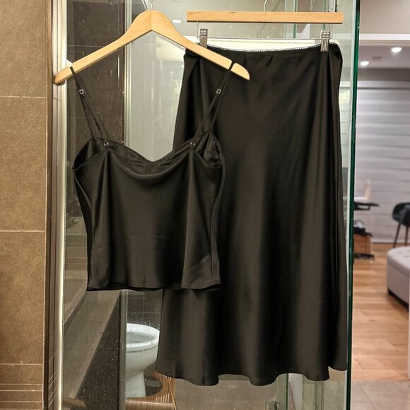 REFORMATION Sia Silk Two-Piece Sleeveless Top and Midi Skirt Set (Black) - Picture 11 of 16